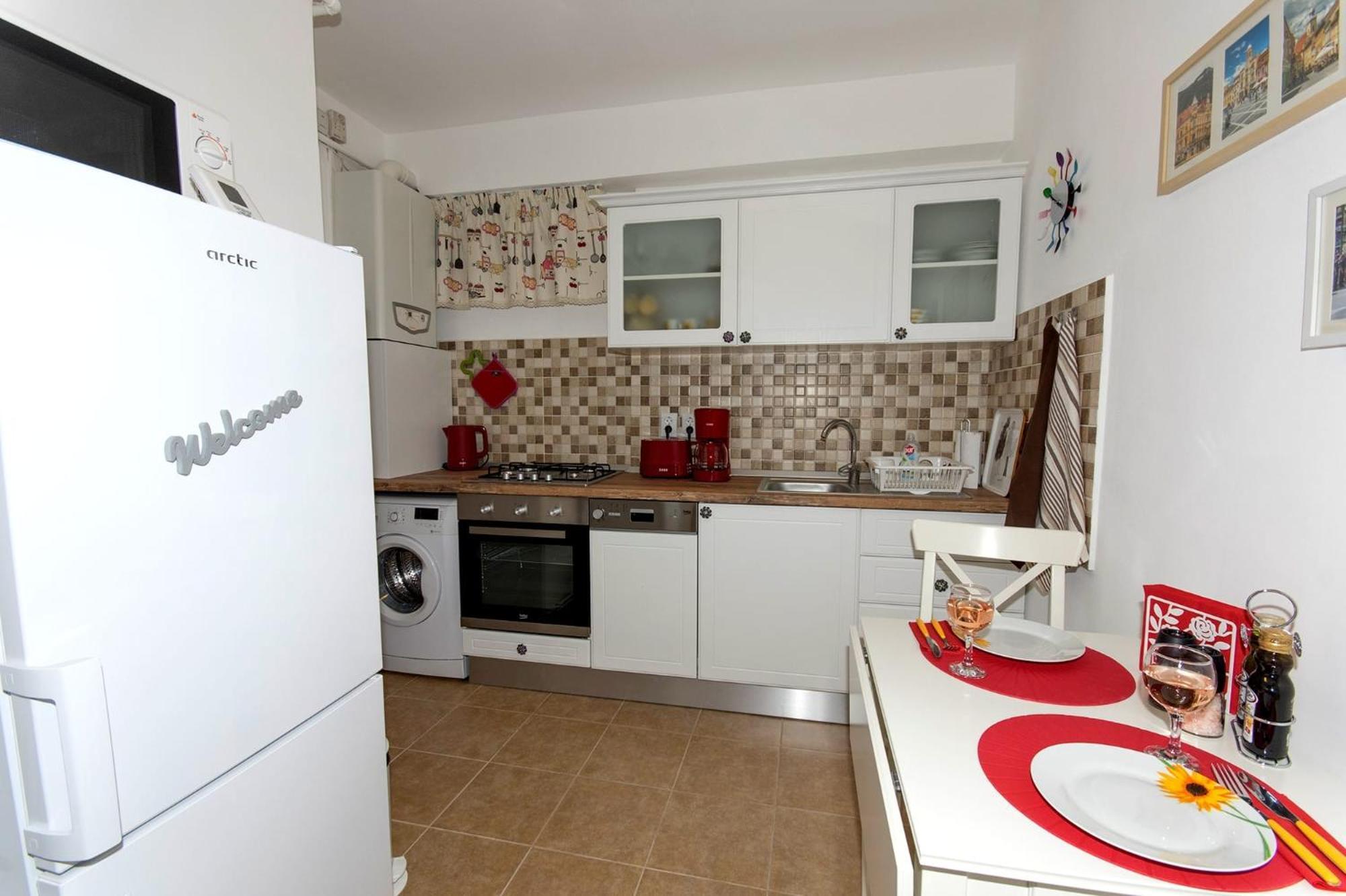 John Residence Apartment Brasov With Parking Option Exterior photo