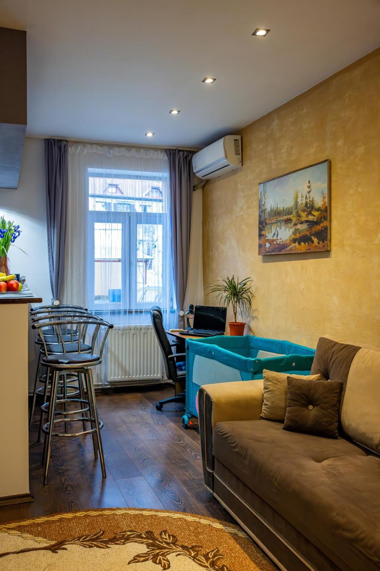 John Residence Apartment Brasov With Parking Option Exterior photo